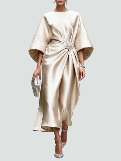 Isadora | Elegant maxikjole i tidløst design "SOMMERRABATT"